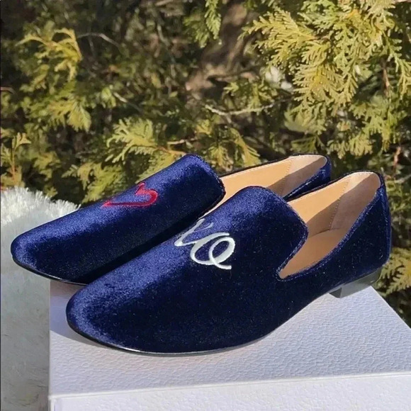 Banana Republic Shoes - Banana Republic Navy Demi Smoking shoe